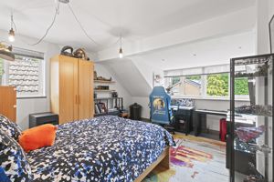 Photo 35- click for photo gallery